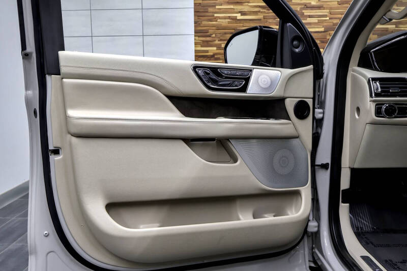 2020 Lincoln Navigator Reserve