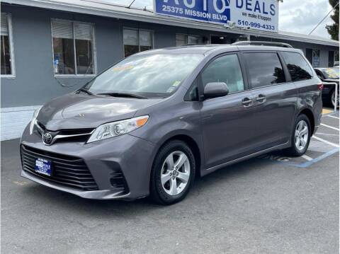 2018 Toyota Sienna for sale at AutoDeals in Hayward CA