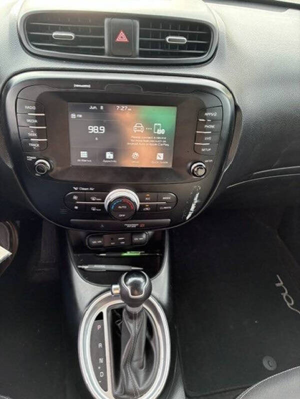 2019 Kia Soul +