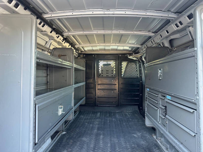 2019 Chevrolet Express 2500