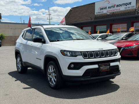 2022 Jeep Compass Latitude Lux