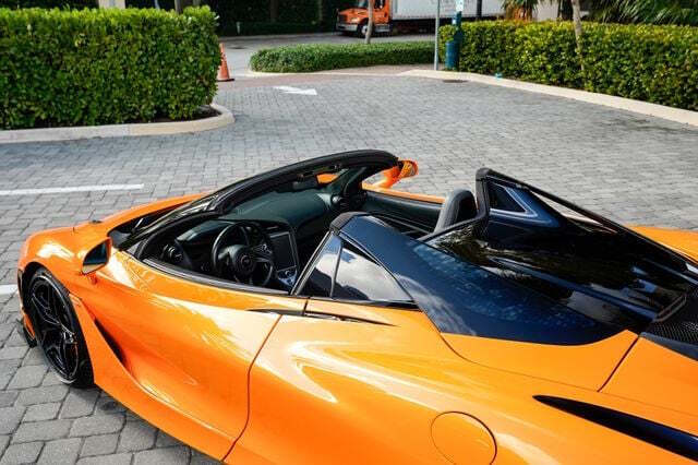 2020 McLaren 720S Spider Luxury