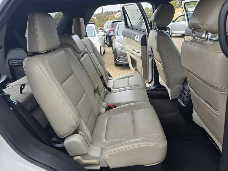 2011 Ford Explorer Limited