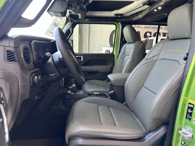 2025 Jeep Gladiator Mojave