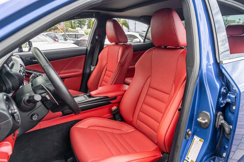 2023 Lexus IS 350 F SPORT