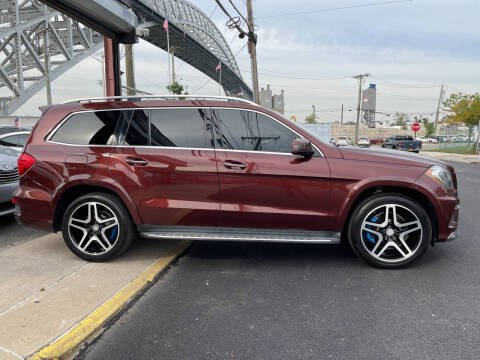2014 Mercedes-Benz GL-Class GL 550 4MATIC