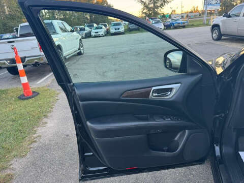 2013 Nissan Pathfinder SL