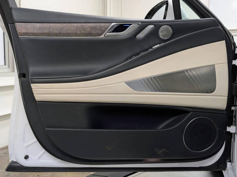 2024 Genesis Electrified G80 Advanced