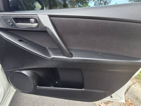 2011 Mazda MAZDA3 i Touring