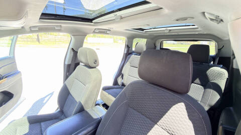2017 GMC Acadia SLE-2