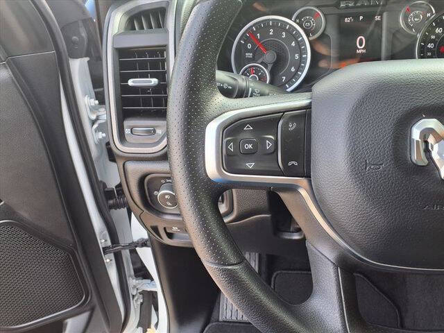 2025 RAM 1500 Express