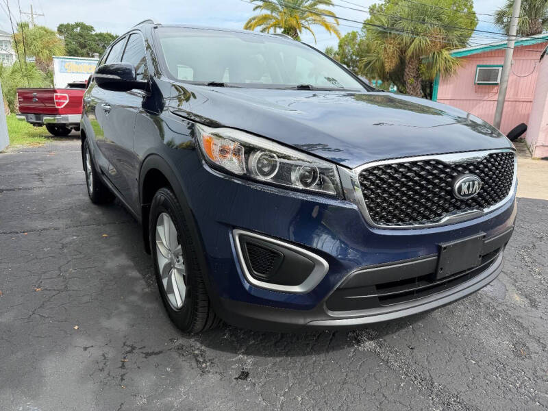 2017 Kia Sorento LX