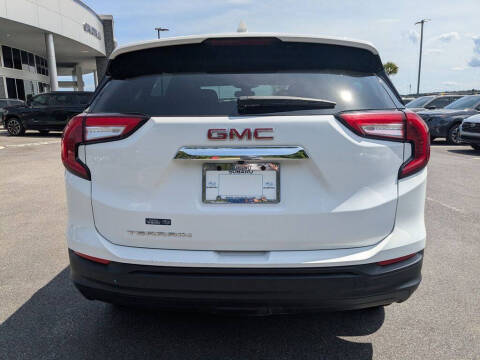 2024 GMC Terrain SLE