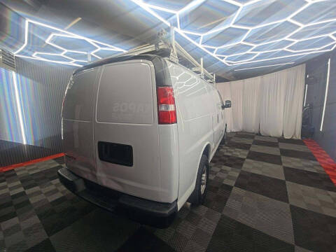 2021 Chevrolet Express 2500