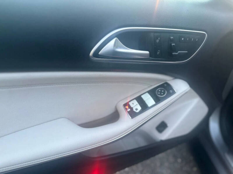 2015 Mercedes-Benz GLA GLA 250