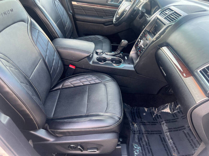 2016 Ford Explorer Platinum