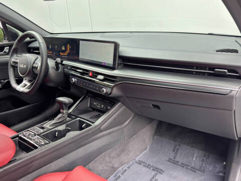 2025 Kia K5