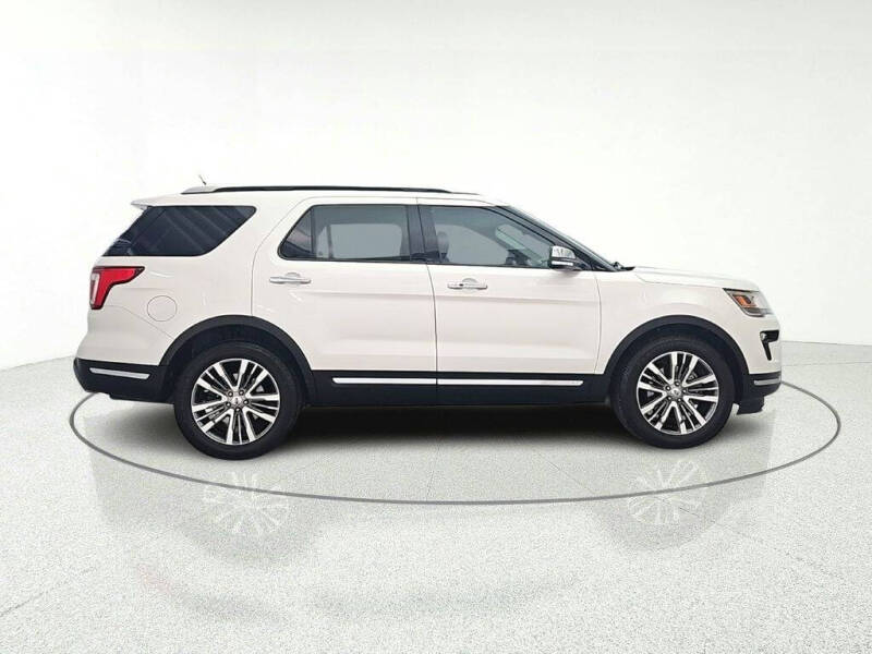 2019 Ford Explorer Platinum