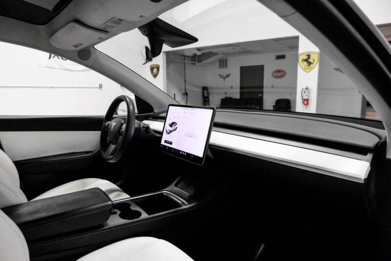 2022 Tesla Model Y Long Range