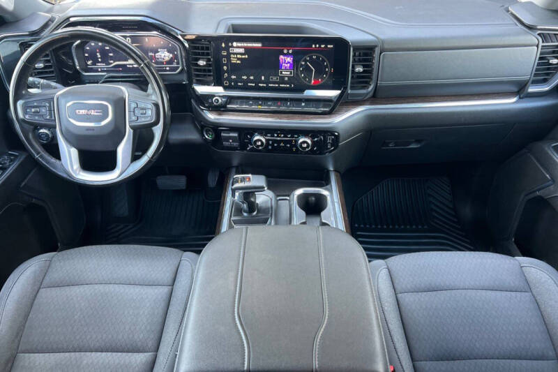 2023 GMC Sierra 1500