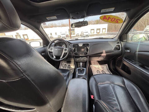 2014 Chrysler 200 Limited