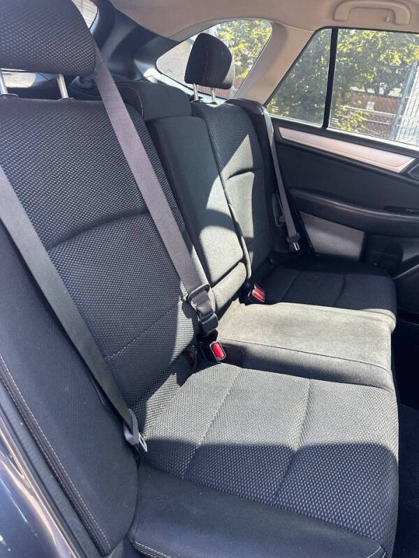 2015 Subaru Outback 2.5i