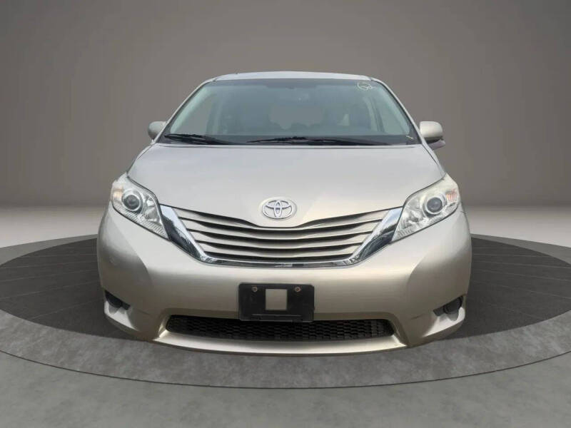 2017 Toyota Sienna