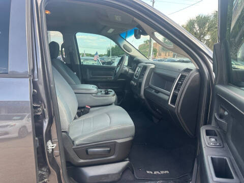 2019 RAM 1500 Classic Express