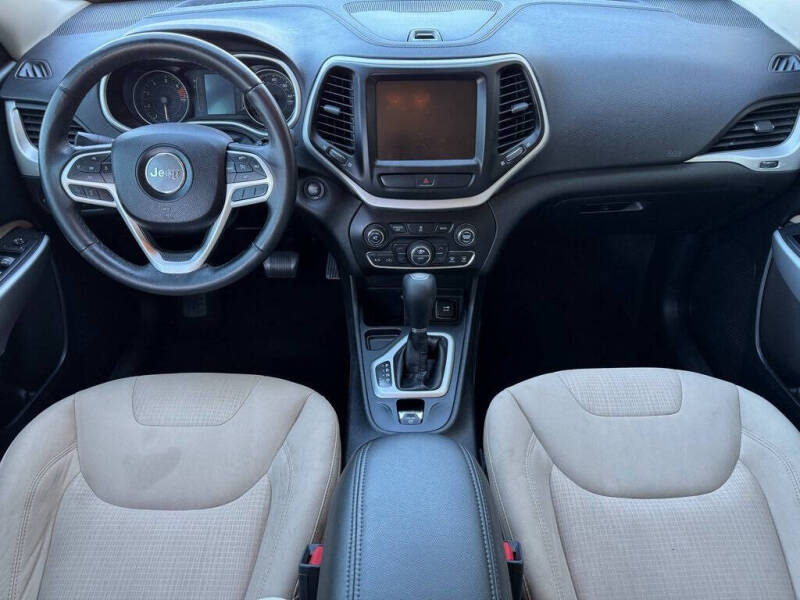 2017 Jeep Cherokee Latitude