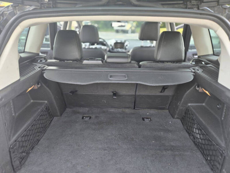 2013 Ford C-MAX Hybrid SEL
