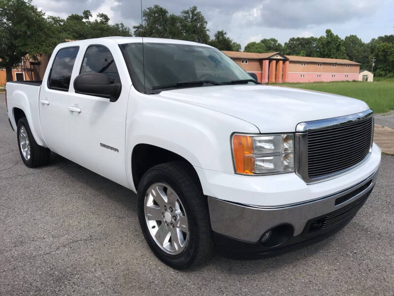 2009 GMC Sierra 1500 for sale at SPEEDWAY MOTORS in Alexandria LA