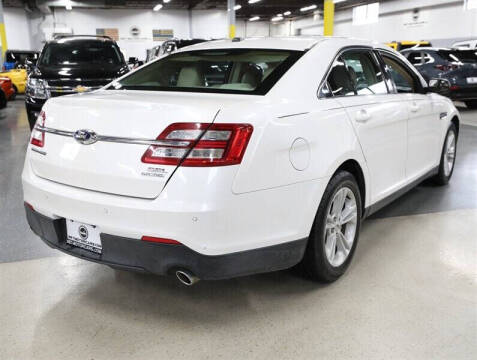 2015 Ford Taurus SEL