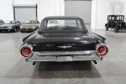 1962 Ford Thunderbird