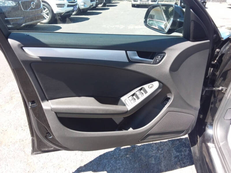 2010 Audi A4 2.0T quattro Avant Premium