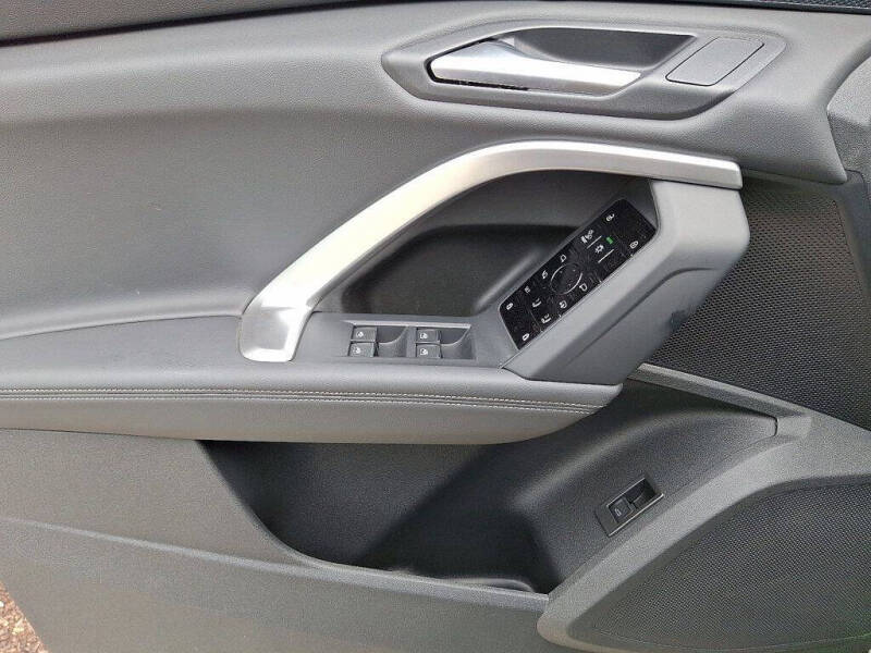 2025 Audi Q5 quattro Premium Plus TFSI