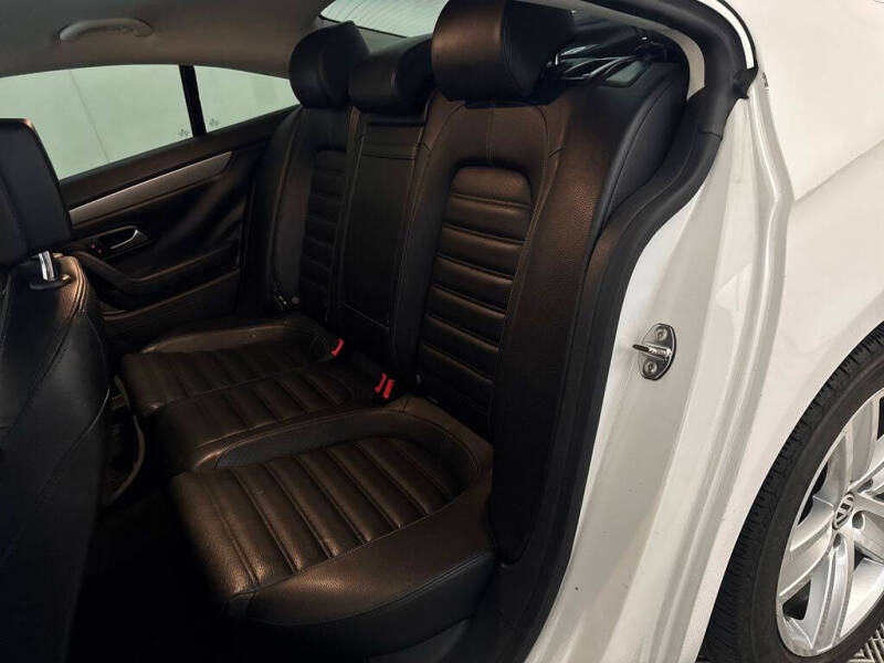 2015 Volkswagen CC 2.0T Sport