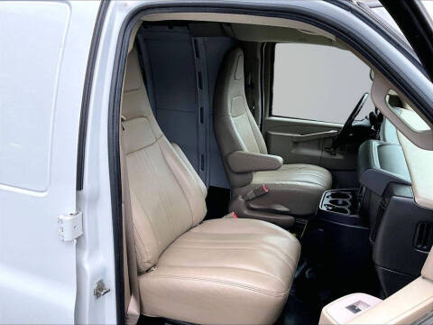 2021 Chevrolet Express 2500