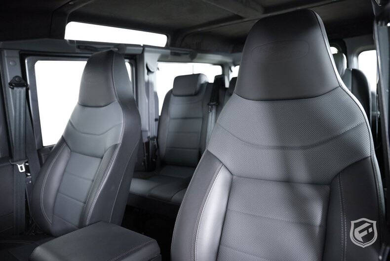 1991 Land Rover Defender