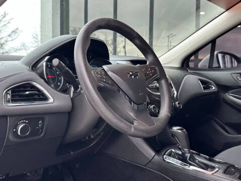 2017 Chevrolet Cruze LT Auto