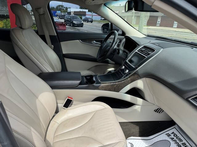 2016 Lincoln MKX Select