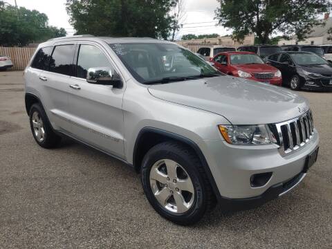 2011 Jeep Grand Cherokee for sale at Short Line Auto Inc in Rochester MN