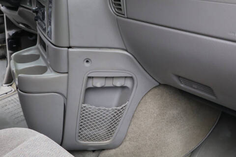 2002 Chevrolet Astro LS