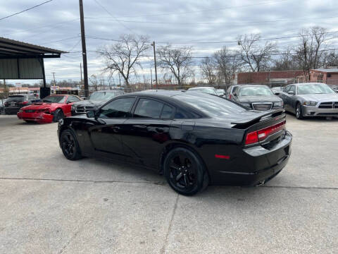 2013 Dodge Charger R/T Plus
