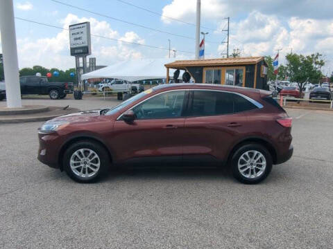 2021 Ford Escape SE
