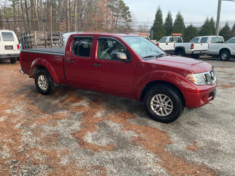 2015 Nissan Frontier SV photo 12