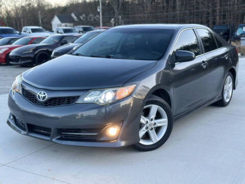 2012 Toyota Camry for sale at Gwinnett Luxury Motors in Buford GA