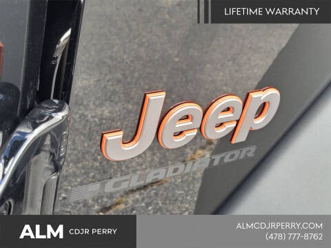 2025 Jeep Gladiator Mojave
