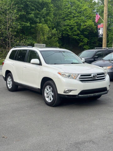2013 Toyota Highlander SE