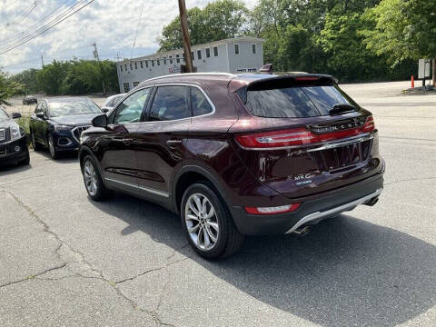 2019 Lincoln MKC Select