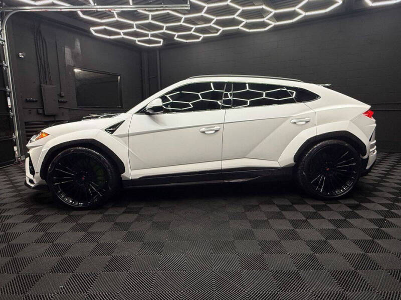 2019 Lamborghini Urus
